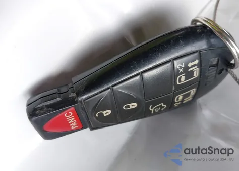 2015 Chrysler Town & Country S z USA, uszkodzony, nr VIN 2C4RC1HG5FR590491